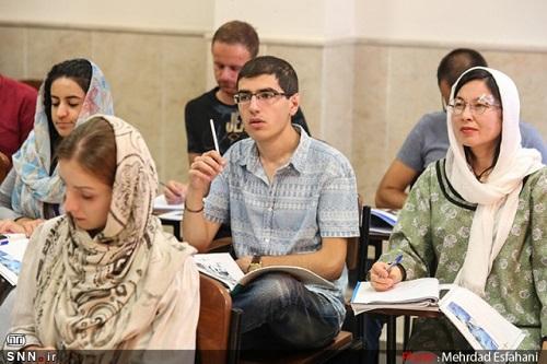 دانشگاه آزاد بوشهر ظرفیت مناسبی به جذب دانشجویان غیرایرانی اختصاص داده است