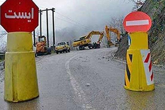 قسمتی از جاده کرج- چالوس مسدود است، بارش برف و باران در جاده های خراسان رضوی و شمالی