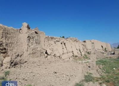 تخریب دیوار تاریخی باروی دامغان متوقف شد